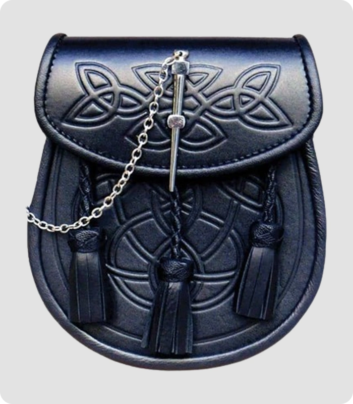 Embossed Leather Sporran With Pin Lock